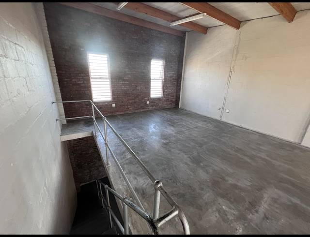 80M² MINI FACTORY TO LET IN MAITLAND